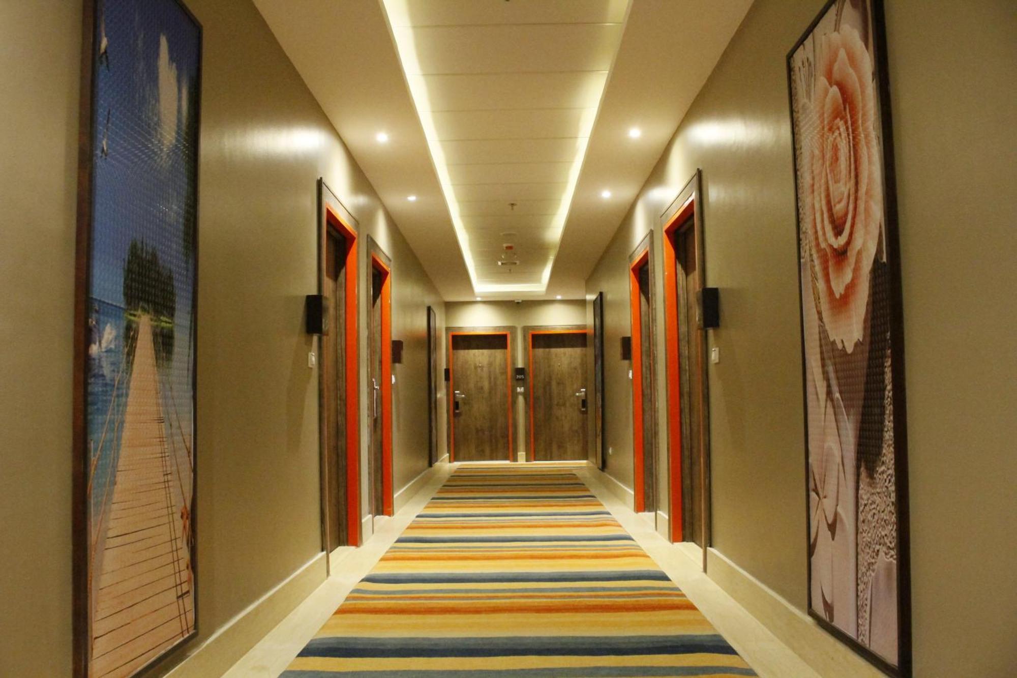 Marina Aqua Park Hotel Асуан Экстерьер фото