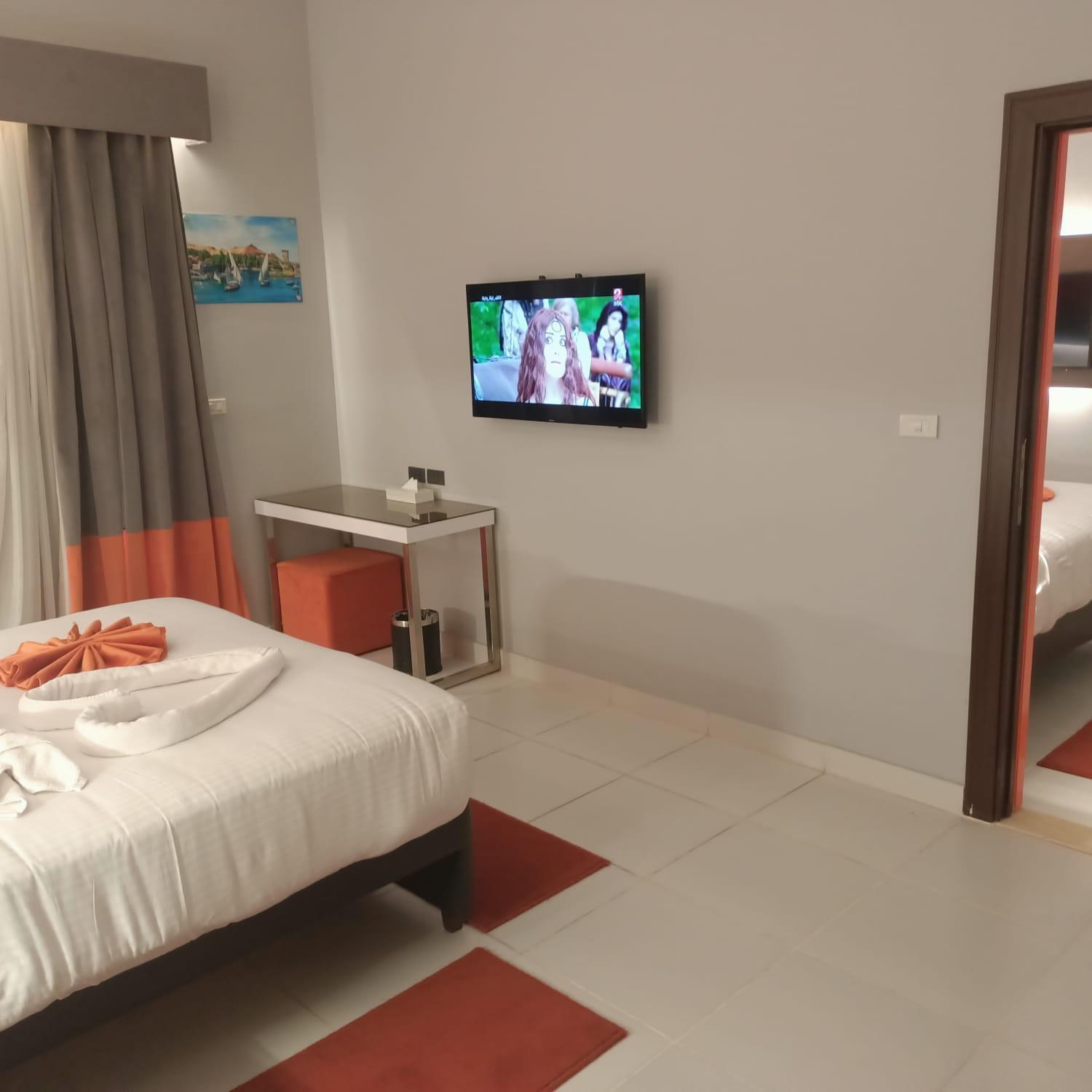 Marina Aqua Park Hotel Асуан Экстерьер фото